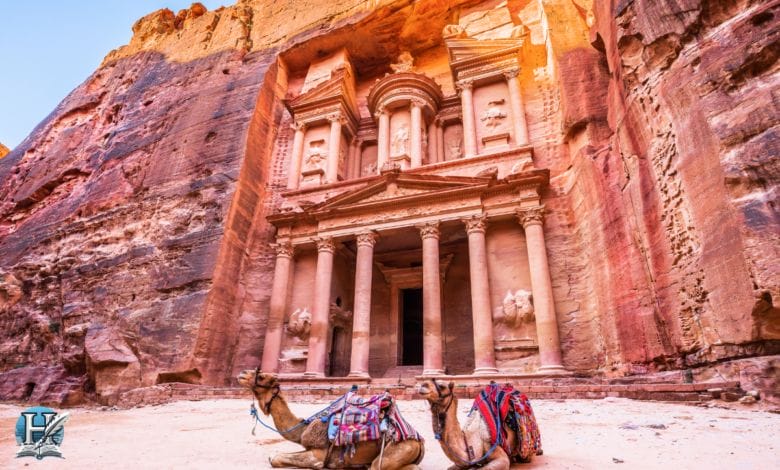 معلومات عن مدينة البتراء